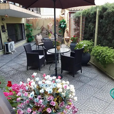 Zanet Bed & Breakfast 3*