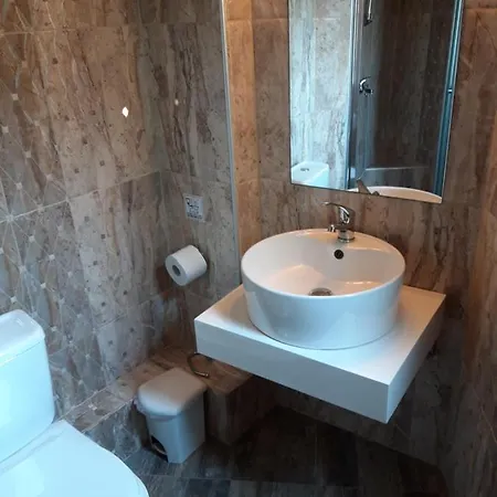 Zanet Bed & Breakfast 3*