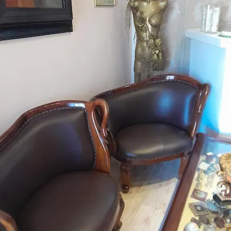 Zanet Bed & Breakfast 3*